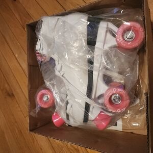 **LIKE NEW** White and Pink Roller Skates(USED ONCE)